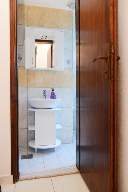 Guest House Lukac Бар Экстерьер фото