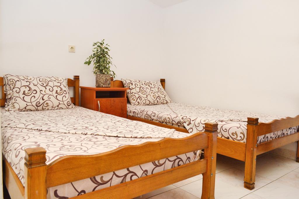 Guest House Lukac Бар Экстерьер фото