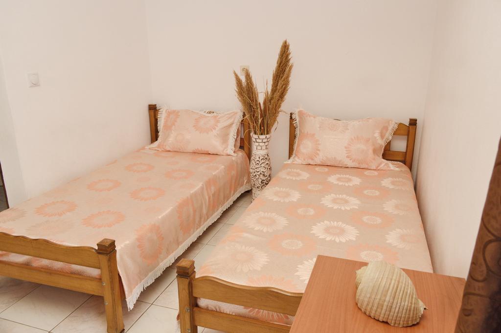 Guest House Lukac Бар Экстерьер фото