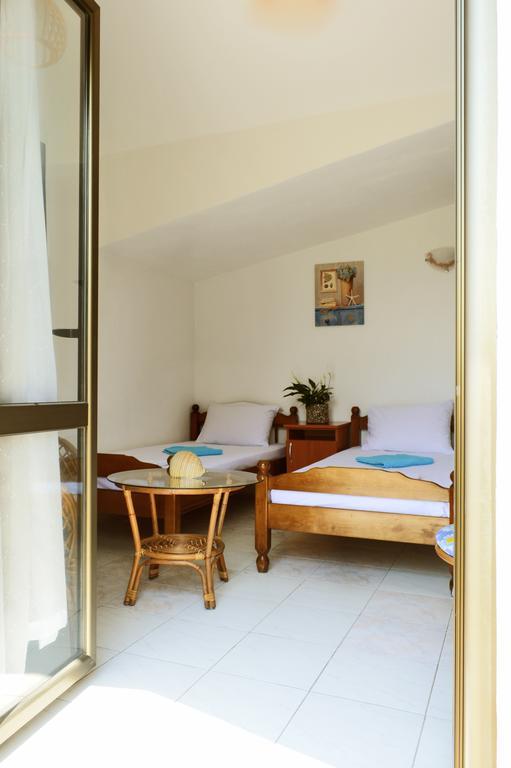 Guest House Lukac Бар Экстерьер фото