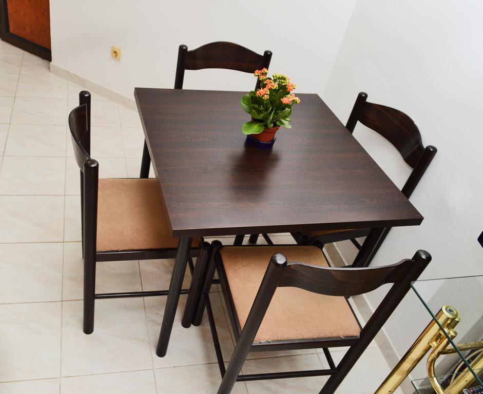 Guest House Lukac Бар Экстерьер фото