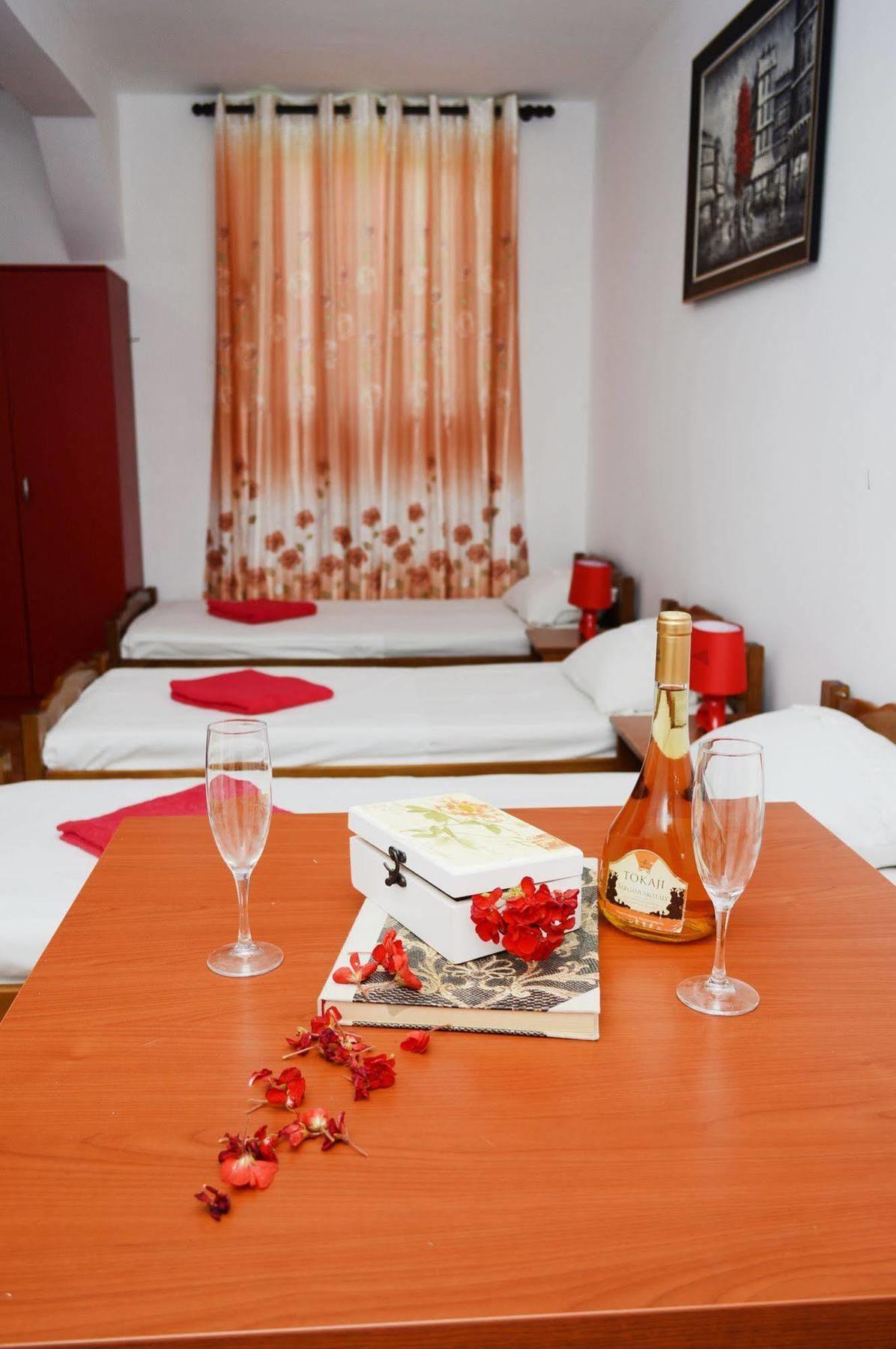 Guest House Lukac Бар Экстерьер фото