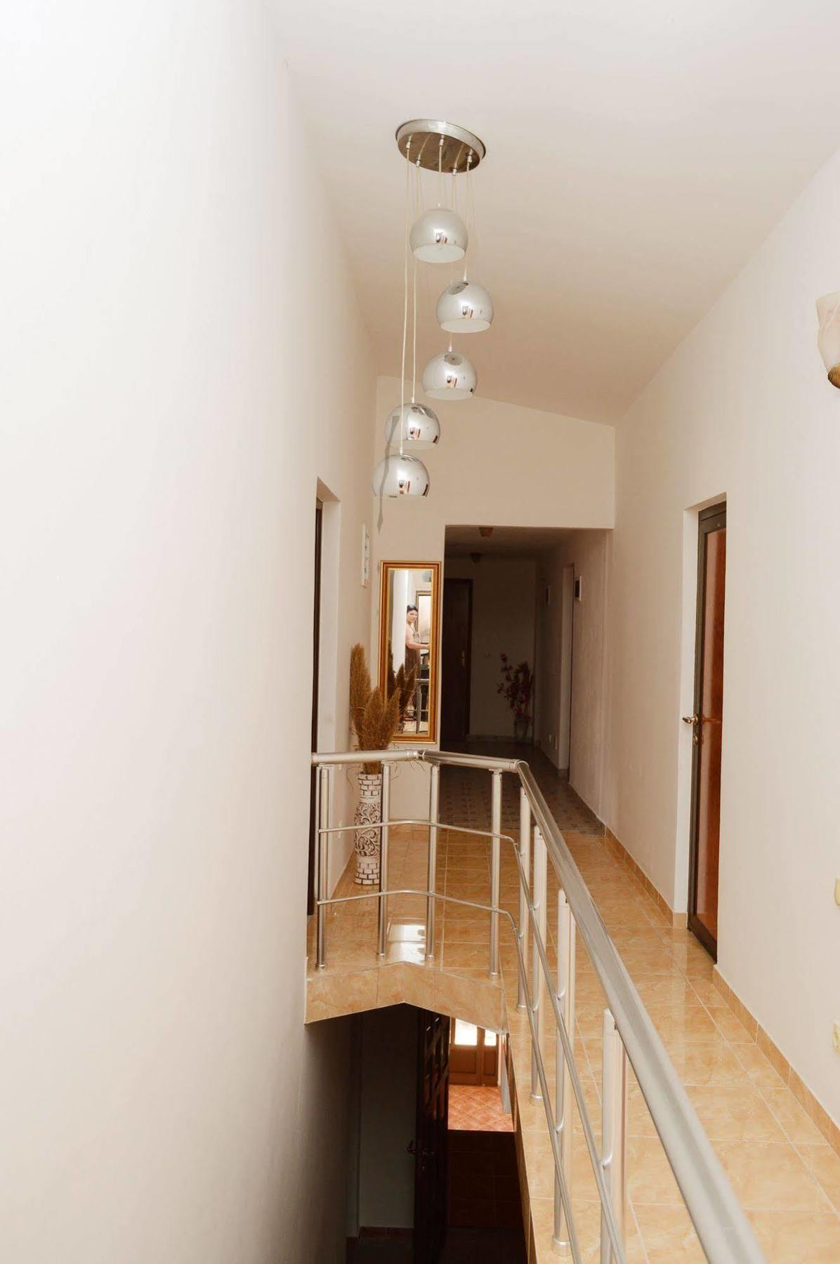 Guest House Lukac Бар Экстерьер фото