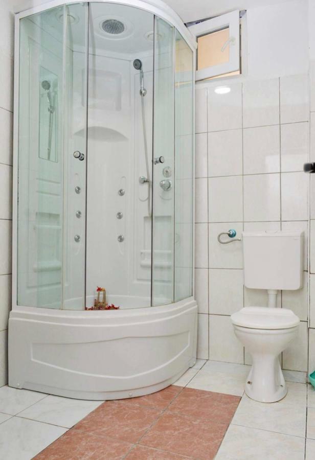 Guest House Lukac Бар Экстерьер фото